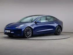 Blå Begagnad 2021 Tesla Model 3 Performance Sedan | 325 000 kr (Marknadspris)