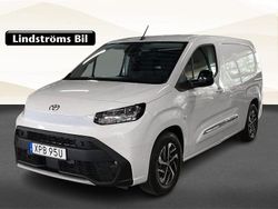 Vit Begagnad 2024 Toyota Proace City City Minibuss | 483 000 kr