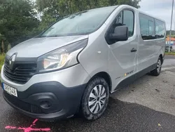 Silver Begagnad 2015 Renault Trafic Van | 82 000 kr