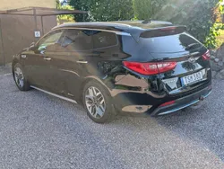 Svart Begagnad 2020 Kia Optima Hybrid 2 Sedan | 179 000 kr