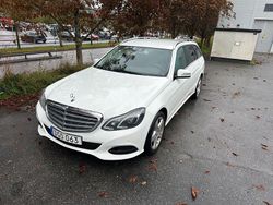 Vit Begagnad 2014 Mercedes E220 Classic Kombi | 64 500 kr (Superpris)