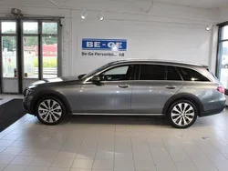 Grå Begagnad 2017 Mercedes E220 SUV | 264 000 kr (Bra pris)