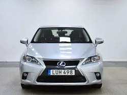 Silver Begagnad 2015 Lexus CT200h Halvkombi | 139 900 kr (Marknadspris)