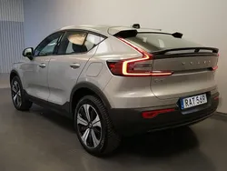 Silver Begagnad 2023 Volvo EC40 Plus SUV | 359 500 kr (Marknadspris)