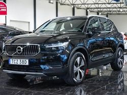Svart Begagnad 2022 Volvo XC40 Inscription SUV | 329 500 kr (Marknadspris)