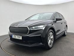 Svart Begagnad 2024 Skoda Enyaq iV SUV | 539 900 kr (Marknadspris)
