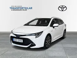 Vit Begagnad 2020 Toyota Corolla Style Kombi | 229 900 kr (Marknadspris)