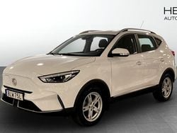 Vit (white) Begagnad 2022 MG ZS Comfort Sedan | 239 900 kr (Marknadspris)