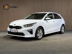Vit Begagnad 2018 Kia Ceed Halvkombi | 148 900 kr (Marknadspris)