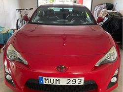 Röd Begagnad 2012 Toyota GT86 GT Sportkupé | 170 000 kr
