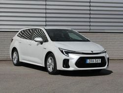 Vit Begagnad 2023 Suzuki Swace Kombi | 299 000 kr (Marknadspris)