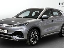 Grå Begagnad 2023 BYD Atto 3 Comfort SUV | 299 900 kr (Marknadspris)