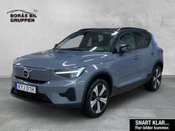 Grå Begagnad 2023 Volvo XC40 Core SUV | 299 000 kr