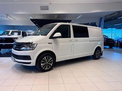 Vit Begagnad 2018 VW Transporter Van | 259 000 kr