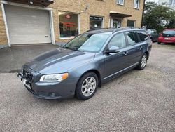 Grå Begagnad 2008 Volvo V70 Momentum Kombi | 59 900 kr (Lite dyr)