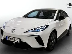 Vit (white) Begagnad 2022 MG MG4 EV Halvkombi | 229 900 kr (Marknadspris)