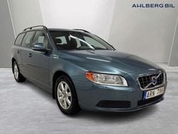 Blå Begagnad 2012 Volvo V70 Kinetic Kombi | 109 500 kr (Marknadspris)