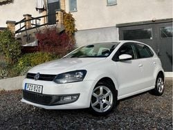 Vit Begagnad 2012 VW Polo Halvkombi | 52 000 kr (Bra pris)