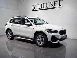 Vit Begagnad 2021 BMW X1 Sport Line SUV | 269 900 kr (Marknadspris)