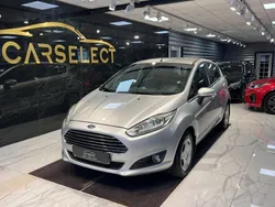 Grå Begagnad 2014 Ford Fiesta Titanium Halvkombi | 49 900 kr (Marknadspris)