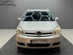 Silver Begagnad 2006 Toyota Corolla Verso Minibuss | 54 900 kr (Marknadspris)