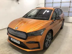 Orange Begagnad 2024 Skoda Enyaq iV SportLine SUV | 569 900 kr (Marknadspris)