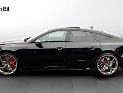 Svart Begagnad 2023 Audi RS7 Sportback Performance Halvkombi | 1 599 000 kr