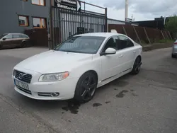 Vit Begagnad 2010 Volvo S80 Summum Sedan | 34 900 kr