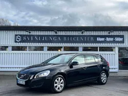 Svart Begagnad 2013 Volvo V60 Kombi | 119 900 kr (Bra pris)