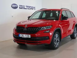 Röd Begagnad 2019 Skoda Kodiaq SportLine SUV | 309 900 kr (Marknadspris)