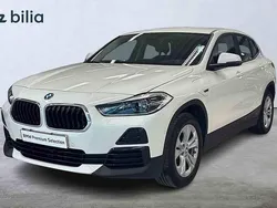 Vit Begagnad 2023 BMW X2 SUV | 289 900 kr