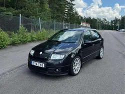 Svart Begagnad 2007 Skoda Fabia RS Halvkombi | 36 000 kr (Dyr)
