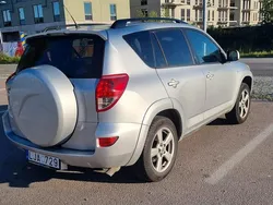 Silver Begagnad 2006 Toyota RAV4 SUV | 30 000 kr (Superpris)