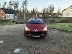 Begagnad 2007 Peugeot 307 Halvkombi | 17 000 kr (Marknadspris)