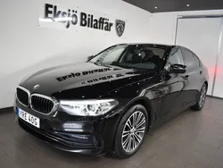 Svart Begagnad 2019 BMW 530e iPerformance Sedan | 249 500 kr (Bra pris)