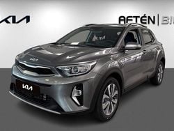 Grå (astro grey) Ny 2025 Kia Stonic Advance SUV | 264 900 kr (Marknadspris)