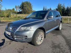 Grå Begagnad 2006 VW Touareg SUV | 70 000 kr
