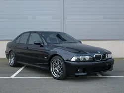 Blå Begagnad 2002 BMW M5 Comfort Edition Sedan | 430 000 kr