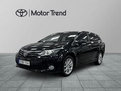 Svart Begagnad 2015 Toyota Avensis Edition Kombi | 149 500 kr (Marknadspris)