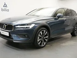 Begagnad 2024 Volvo V60 CC Kombi | 479 900 kr (Dyr)
