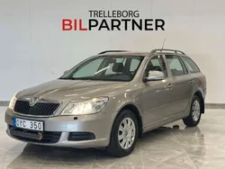 Ljusbrun Begagnad 2011 Skoda Octavia Ambiente Kombi | 24 900 kr (Superpris)