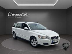 Vit Begagnad 2010 Volvo V50 Kinetic Kombi | 54 990 kr (Marknadspris)