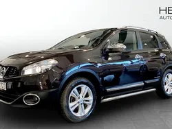 Lila (purple) Begagnad 2011 Nissan Qashqai Tekna SUV | 99 800 kr (Marknadspris)