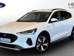 Vit (white) Begagnad 2024 Ford Focus Active Halvkombi | 219 900 kr (Bra pris)