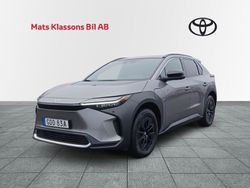Silver Begagnad 2023 Toyota bZ4X Executive SUV | 429 000 kr (Marknadspris)