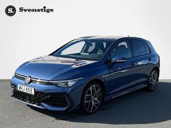 Mörkblå Begagnad 2024 VW Golf VIII R-line Kombi | 344 900 kr (Lite dyr)
