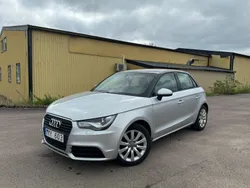 Silver Begagnad 2014 Audi A1 Sportback Sport Halvkombi | 79 000 kr (Marknadspris)