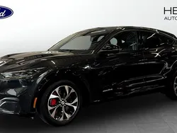 Grå (grey) Begagnad 2022 Ford Mustang Mach-E Standard Range SUV | 409 900 kr (Marknadspris)