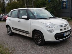 Vit Begagnad 2012 Fiat 500L Lounge Minibuss | 45 500 kr (Marknadspris)