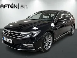 Svart Begagnad 2022 VW Passat R-line Sedan | 289 800 kr (Marknadspris)
